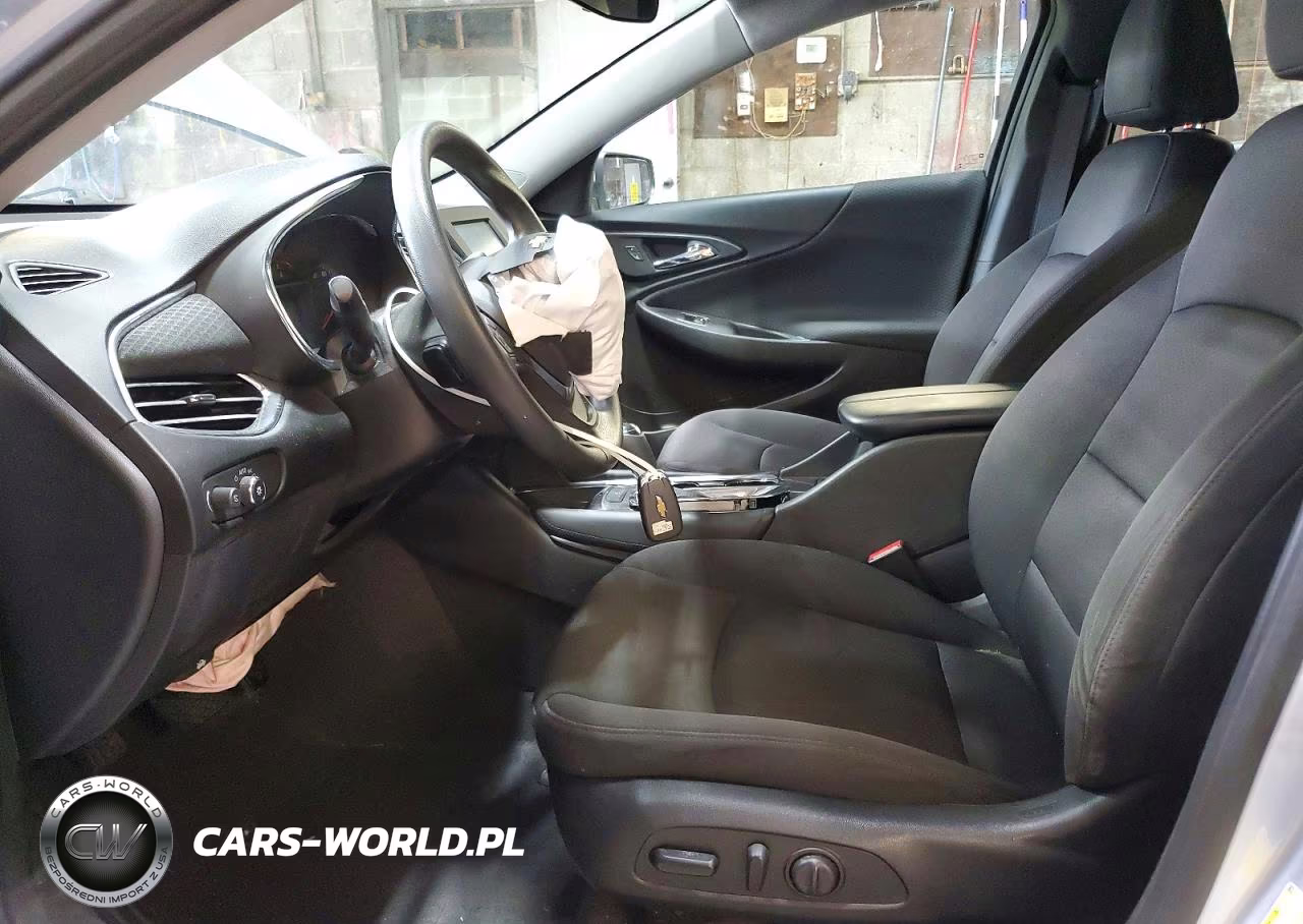 2018 Chevrolet Malibu Lt VIN:1G1ZD5ST0JF119318 - 7