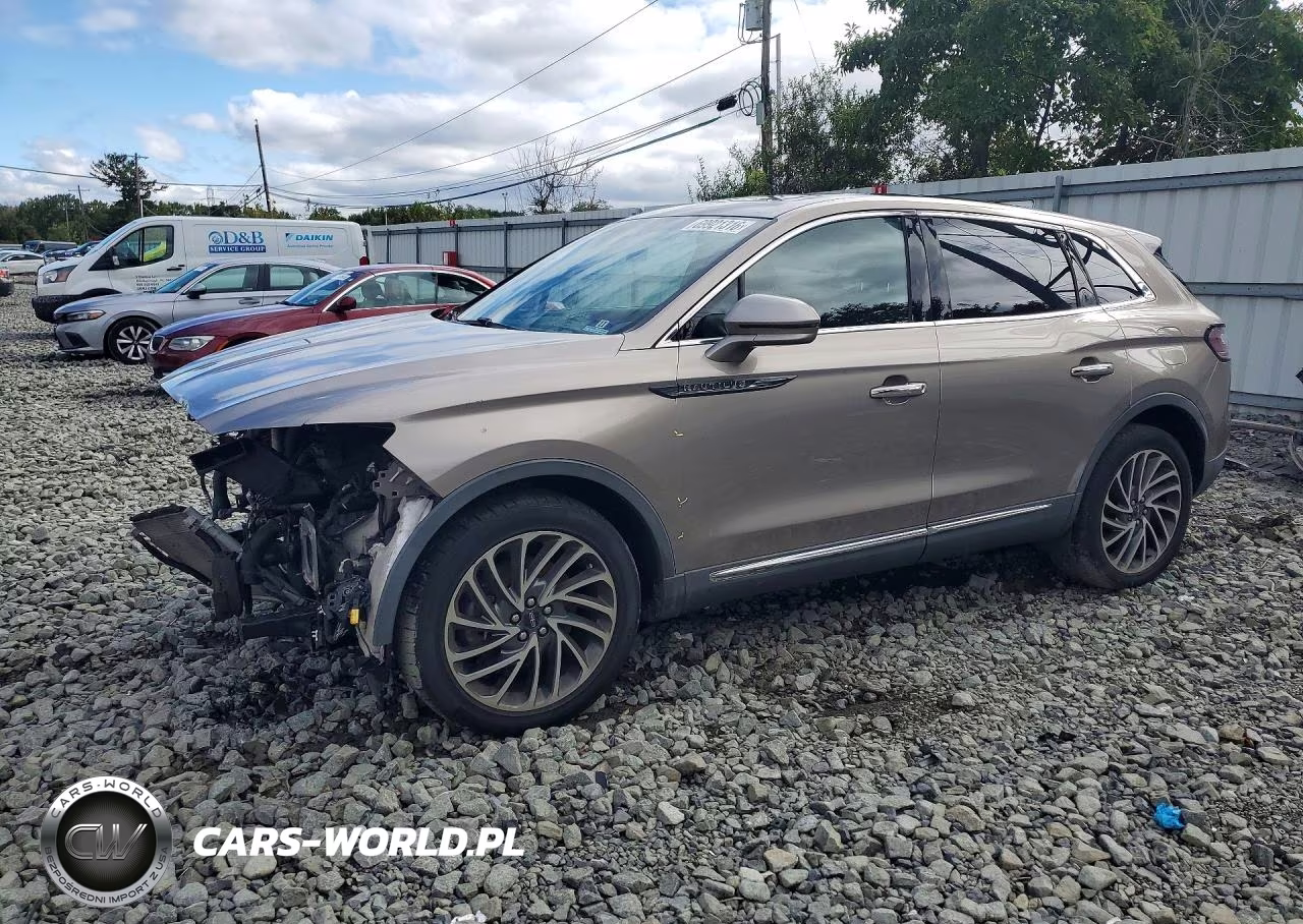 2019 Lincoln Nautilus Reserve
