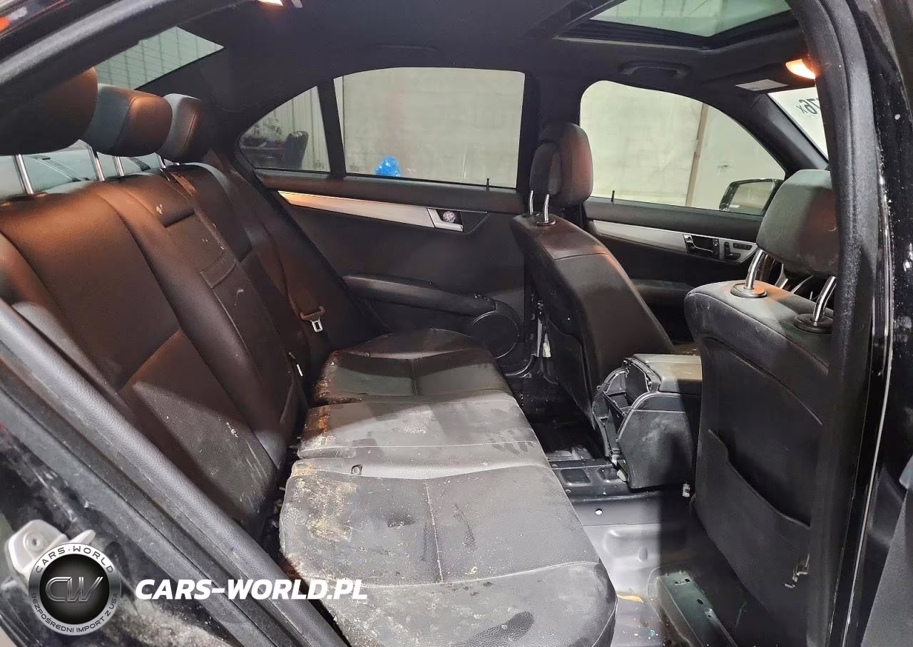2013 Mercedes-Benz C 300 4Matic VIN:WDDGF8AB5DA783236 - 10