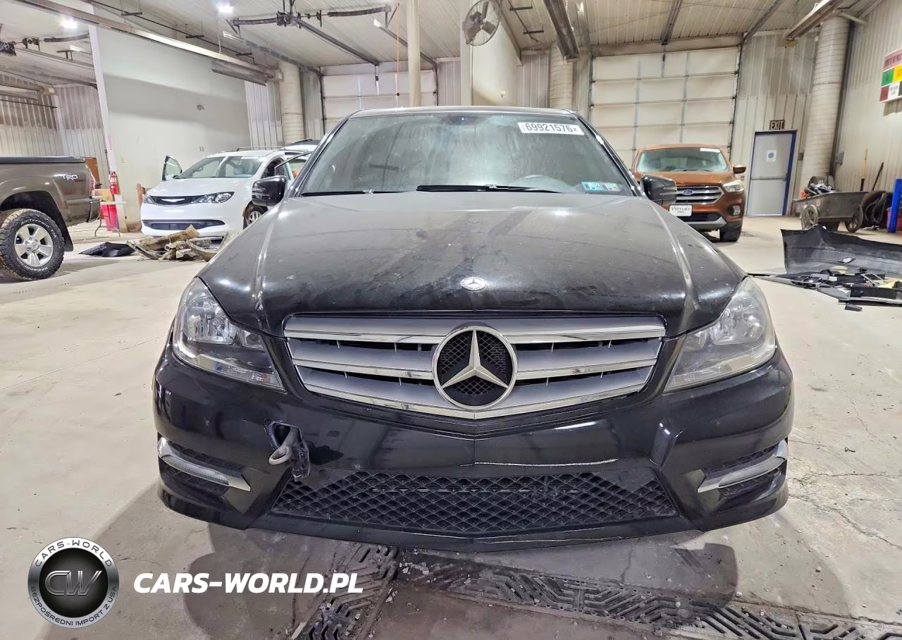 2013 Mercedes-Benz C 300 4Matic VIN:WDDGF8AB5DA783236 - 5