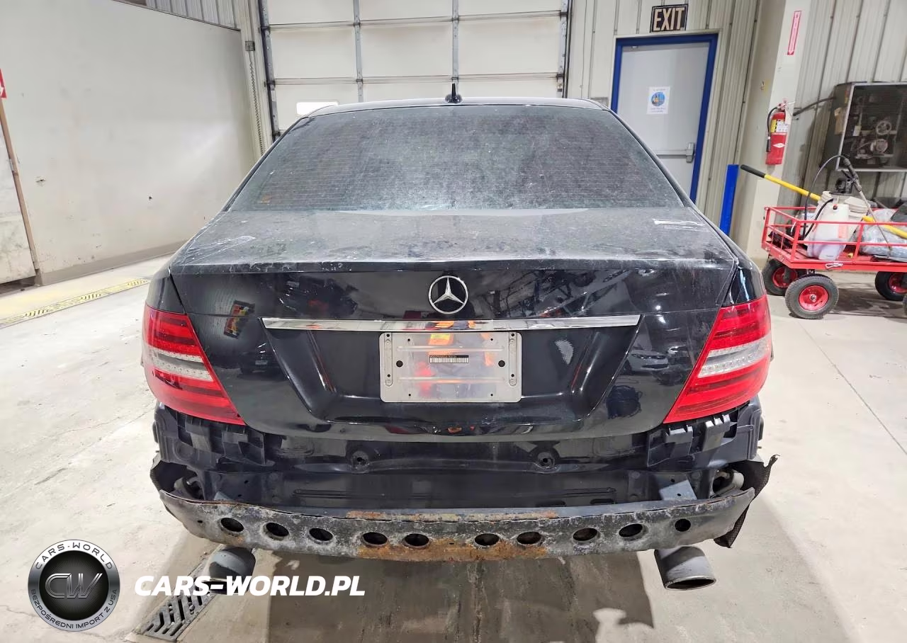 2013 Mercedes-Benz C 300 4Matic VIN:WDDGF8AB5DA783236 - 6