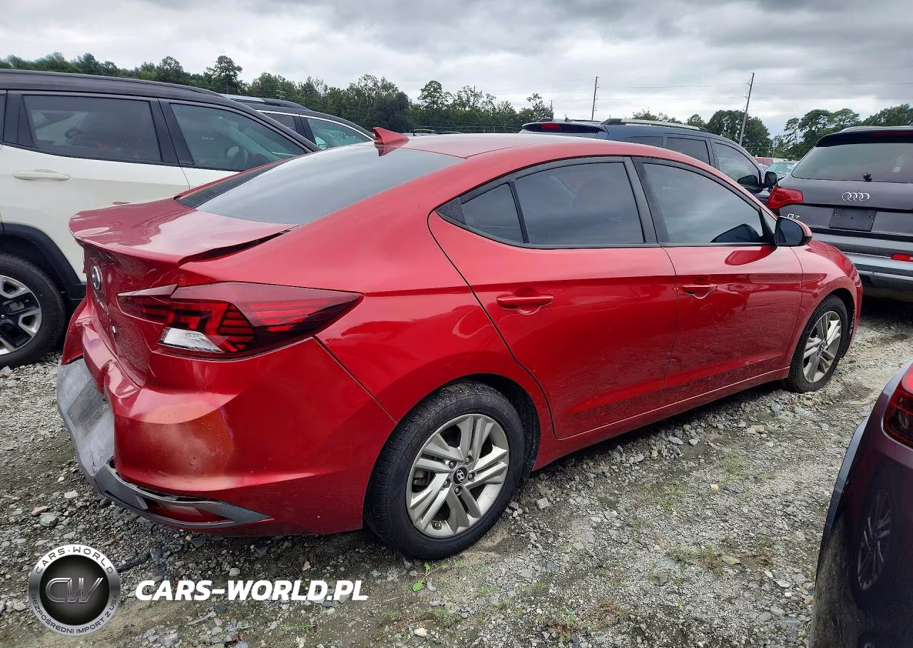 2019 Hyundai Elantra Sel VIN:5NPD84LF9KH423540 - 3