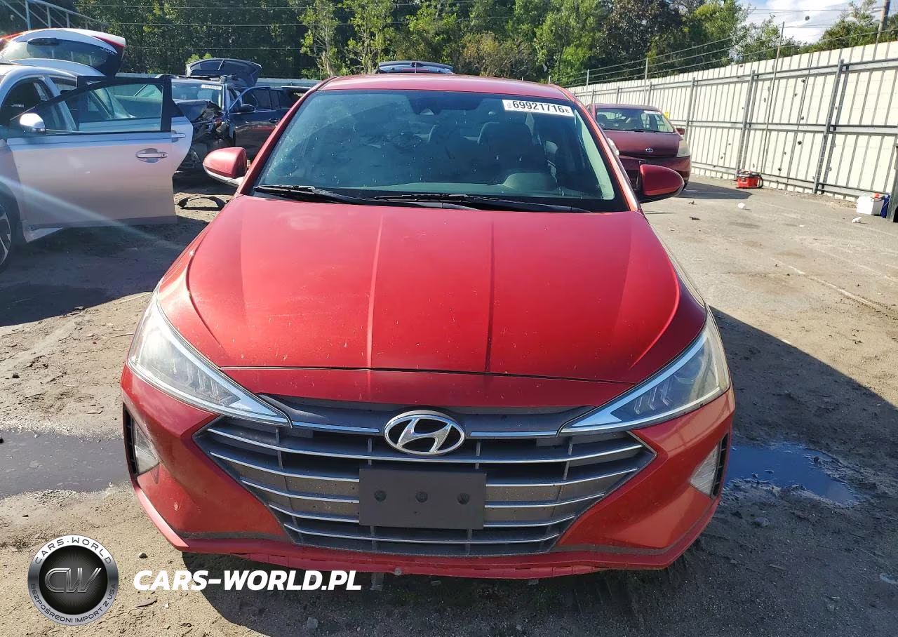 2019 Hyundai Elantra Sel VIN:5NPD84LF9KH423540 - 5