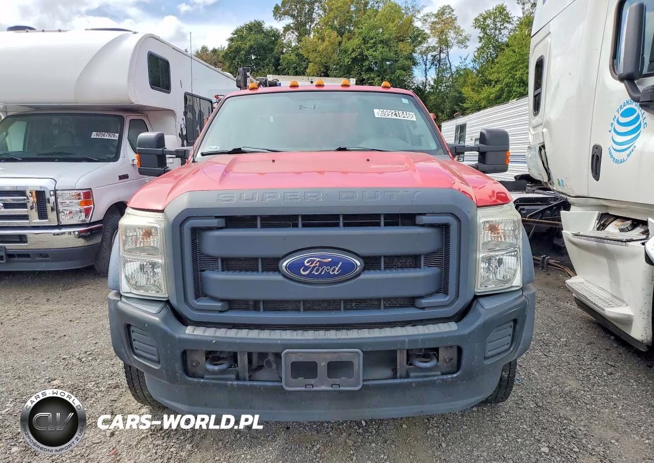 2015 Ford F550 Super Duty VIN:1FD0X5HT7FED10726 - 5