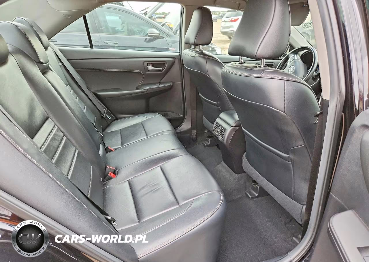 2015 Toyota Camry Hybrid Xle VIN:4T1BD1FK1FU160803 - 10