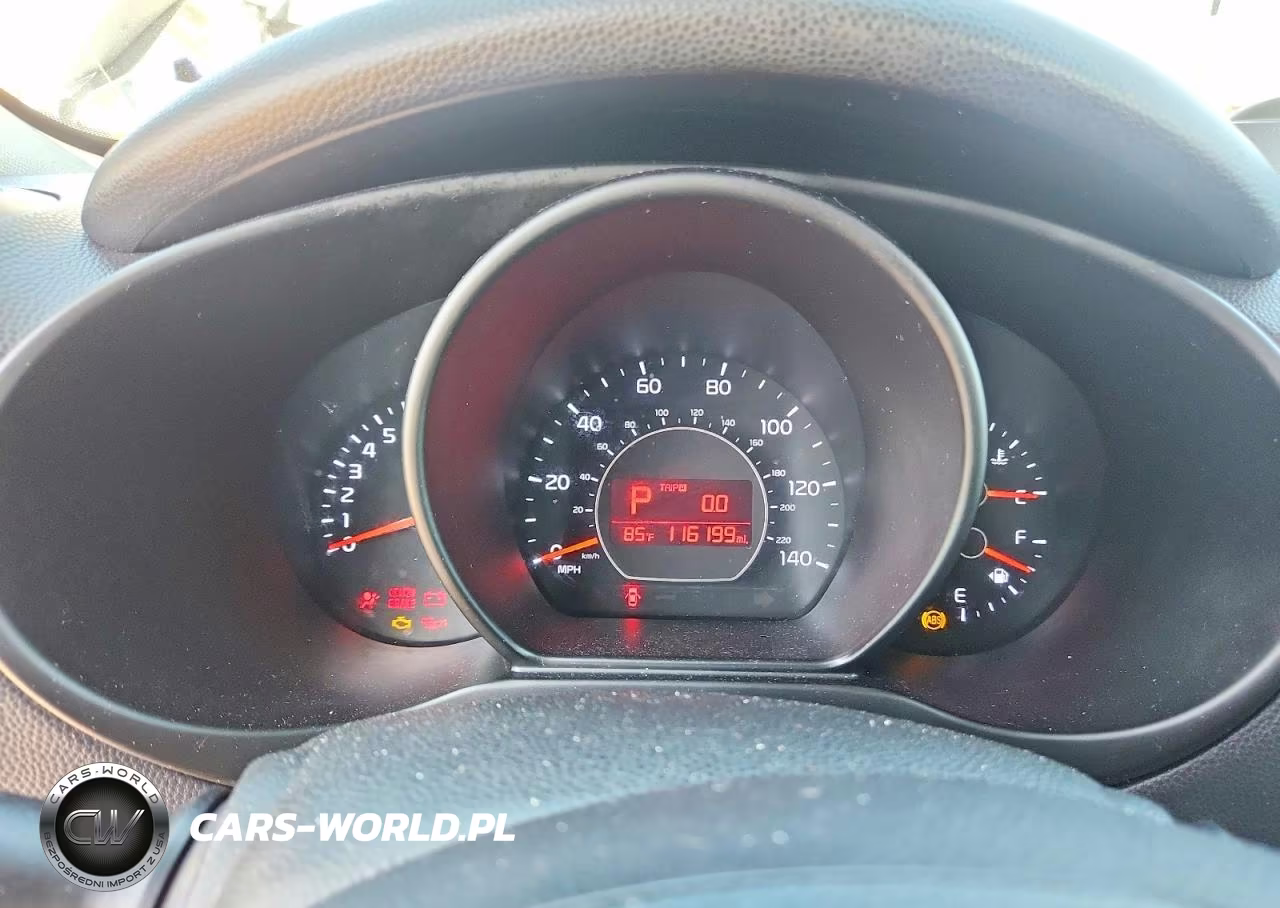 2014 Kia Soul + VIN:KNDJP3A51E7705593 - 9