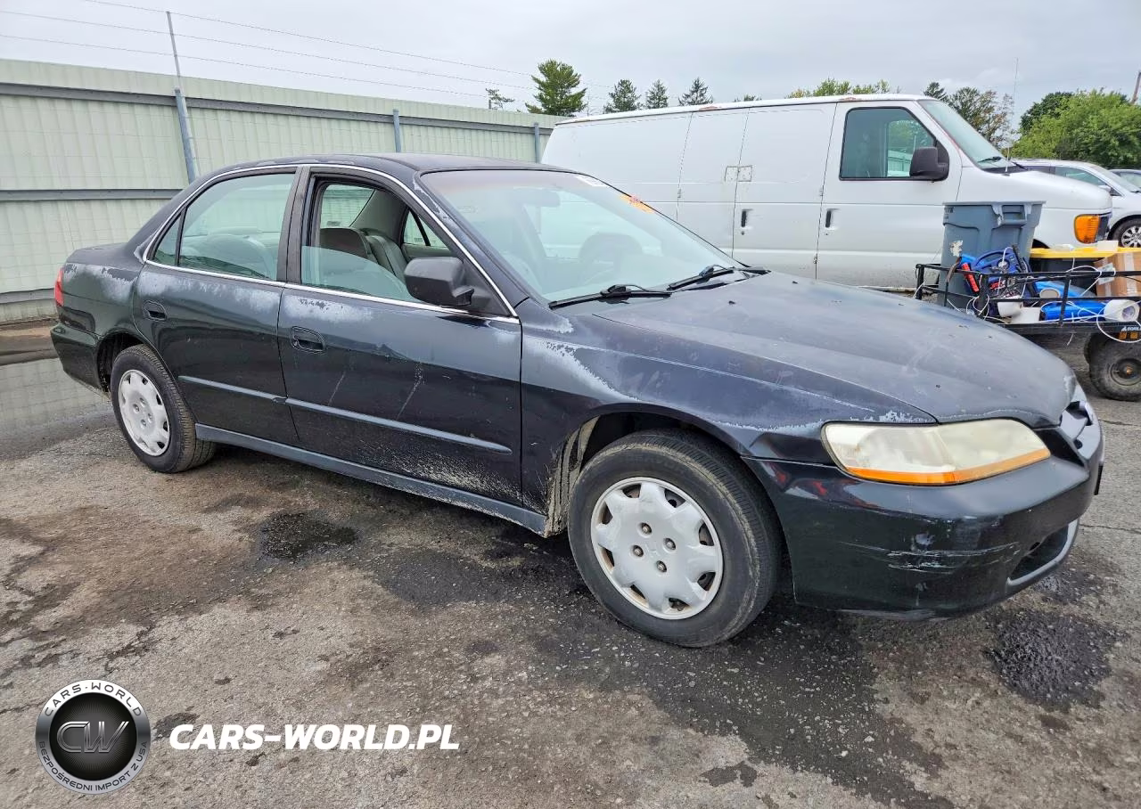 1999 Honda Accord Lx VIN:1HGCG6652XA128891 - 4