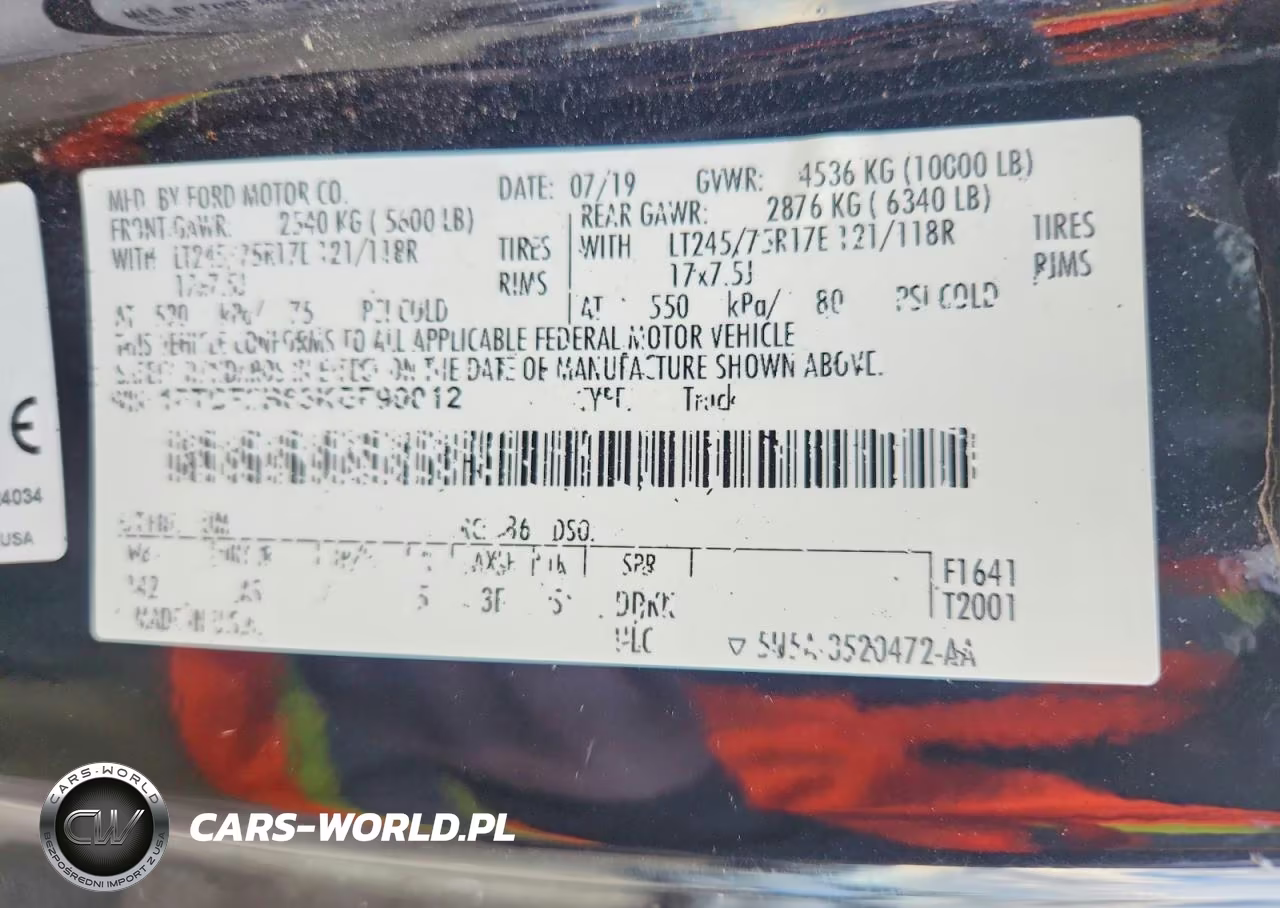 2019 Ford F250 Super Duty VIN:1FTBF2B63KEF90012 - 12