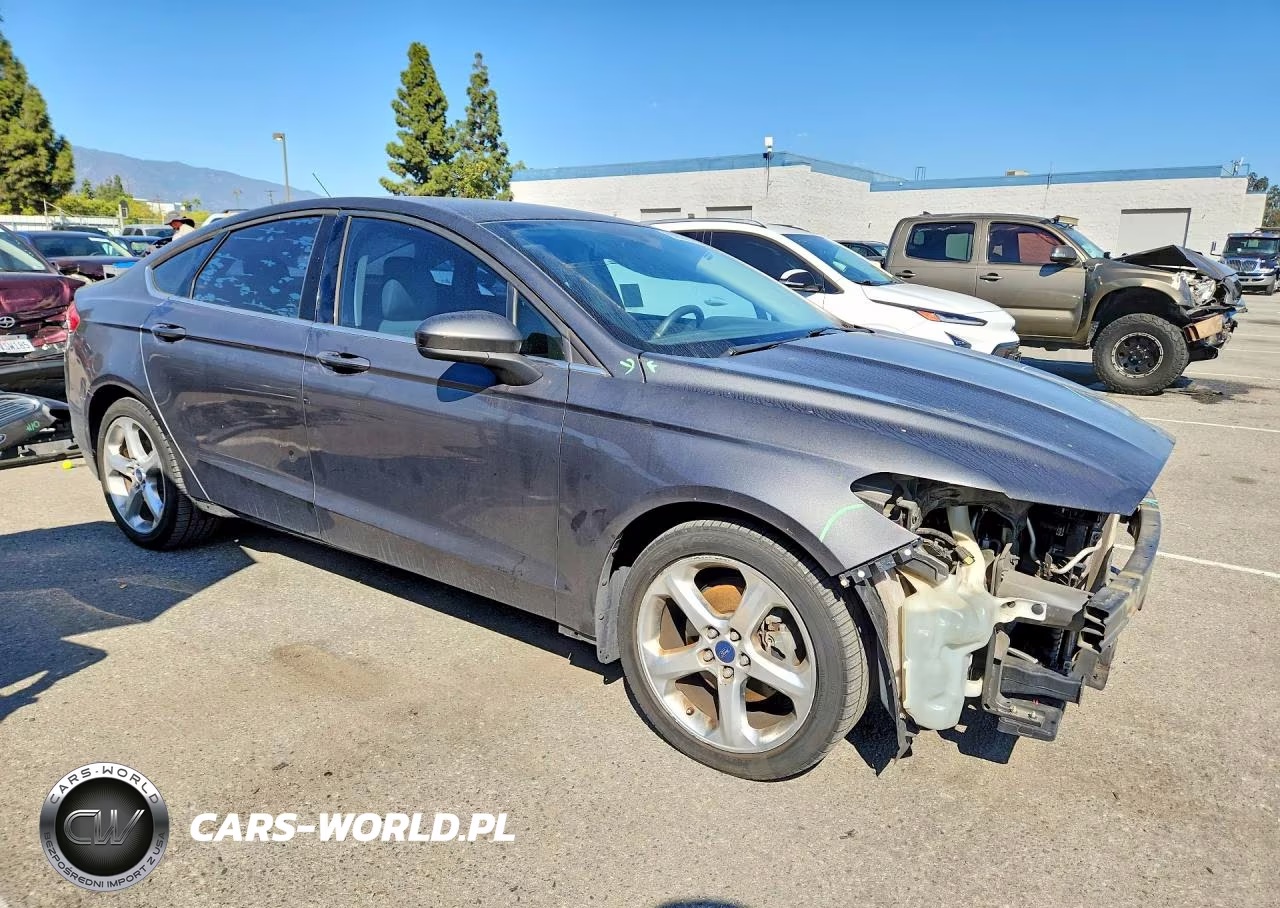 2016 Ford Fusion S VIN:3FA6P0G70GR166155 - 4