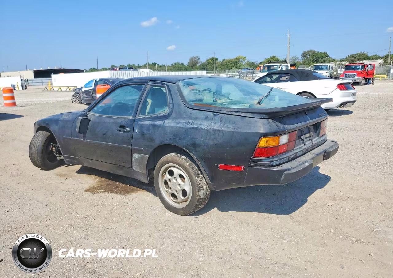 1987 Porsche 944 VIN:WP0AA0941HN451802 - 2