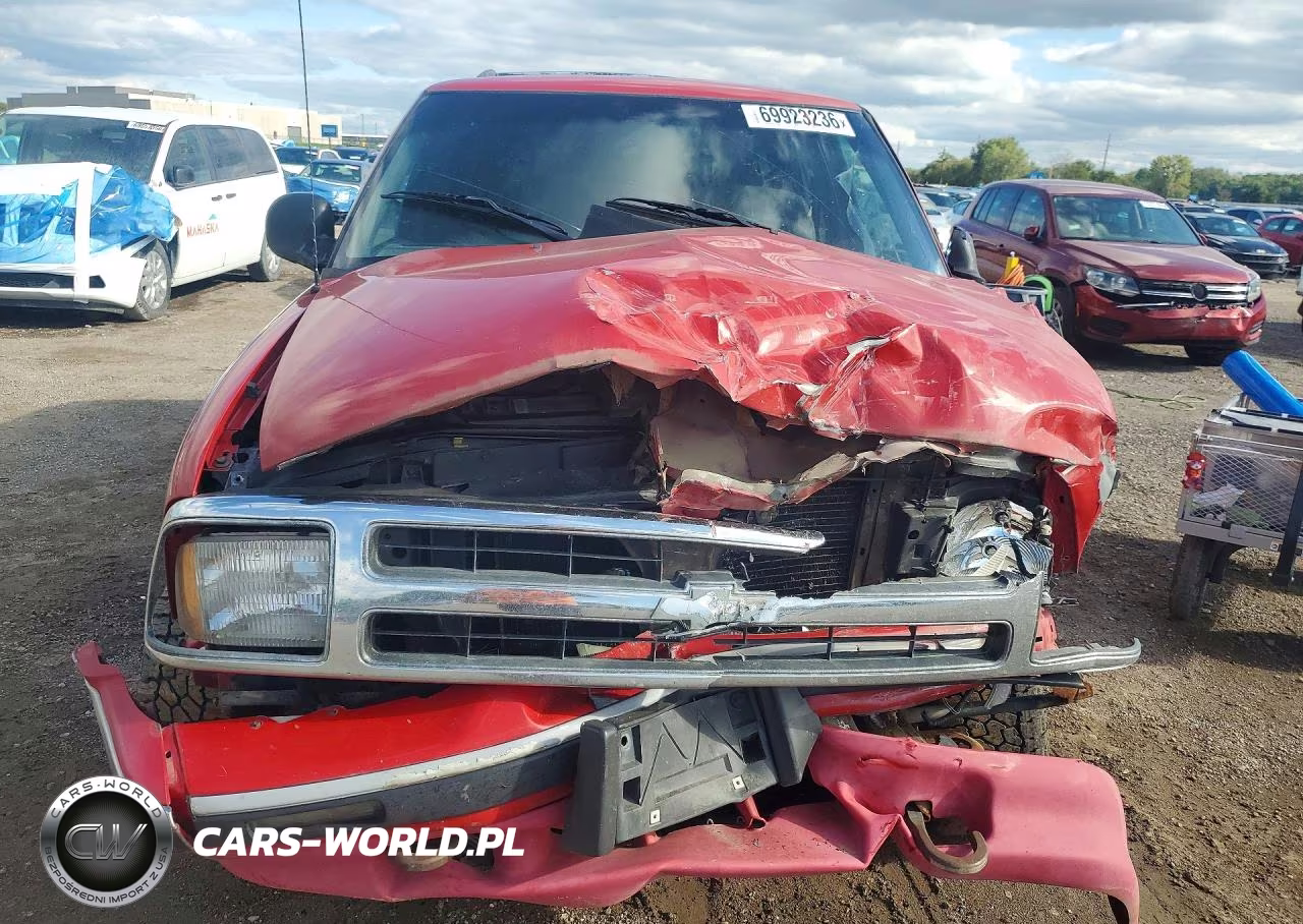 1995 Chevrolet Blazer VIN:1GNDT13W9S2167146 - 5