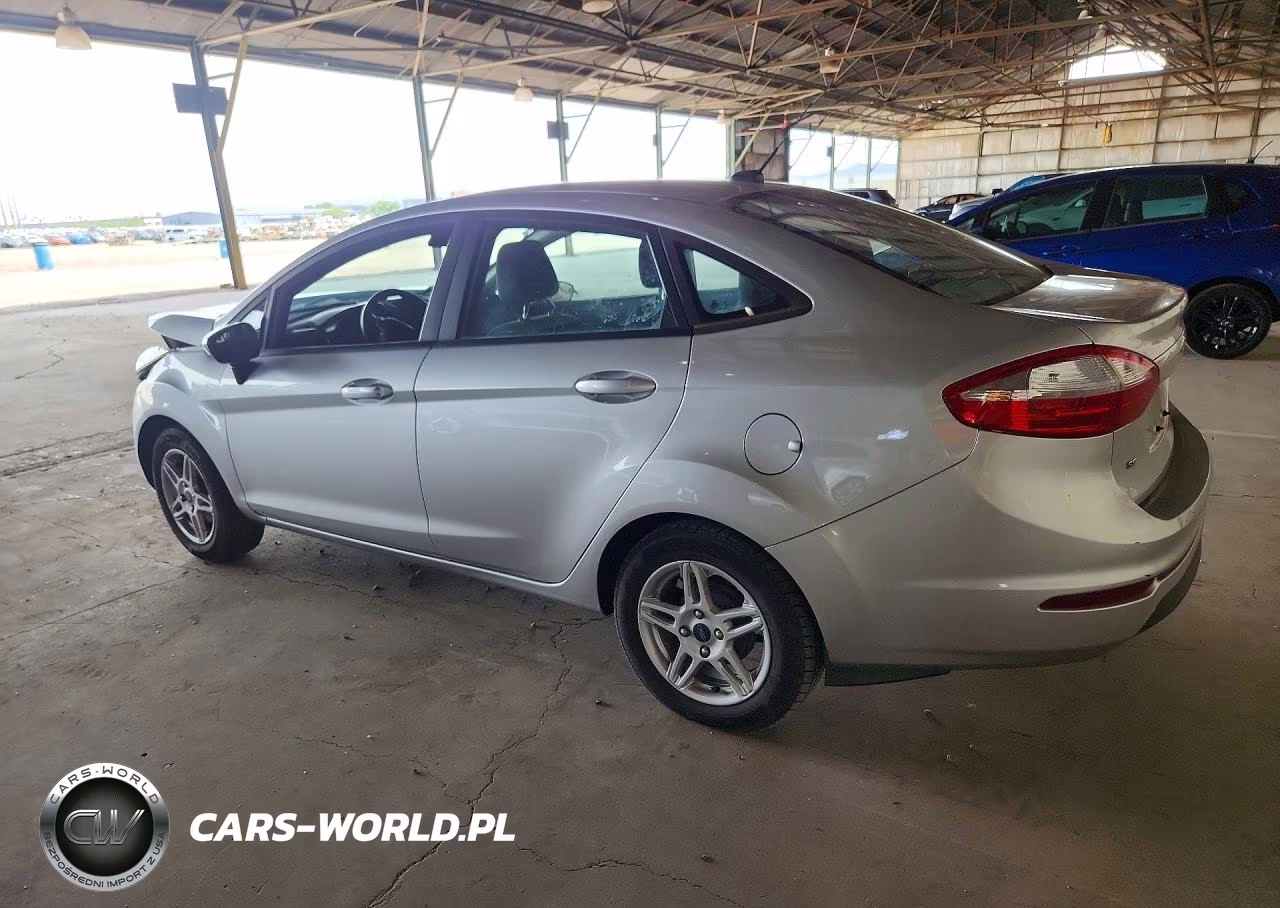 2019 Ford Fiesta Se VIN:3FADP4BJ5KM160083 - 2