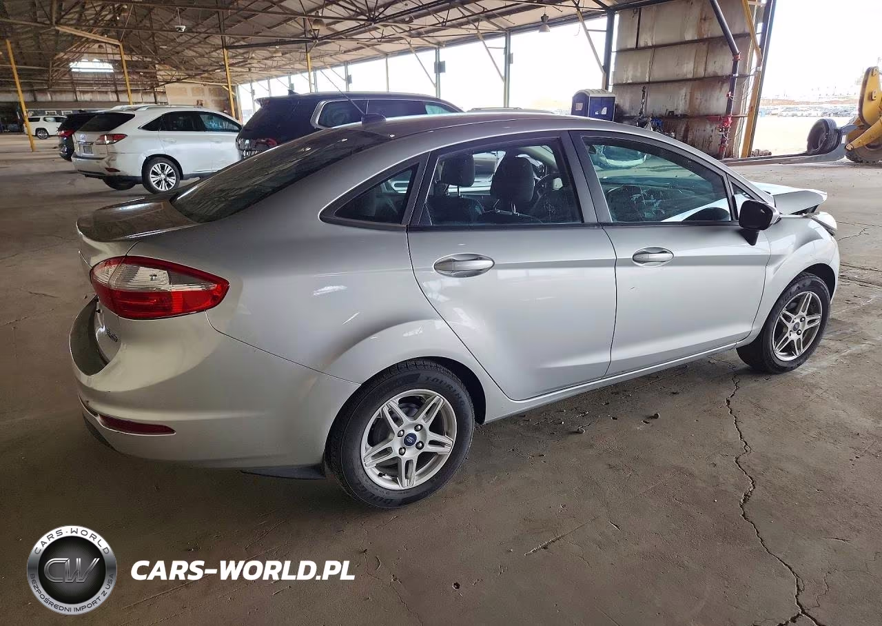 2019 Ford Fiesta Se VIN:3FADP4BJ5KM160083 - 3