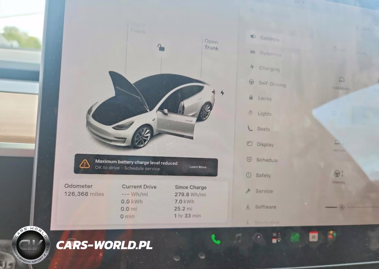 2020 Tesla Model 3 VIN:5YJ3E1EC4LF587025 - 9
