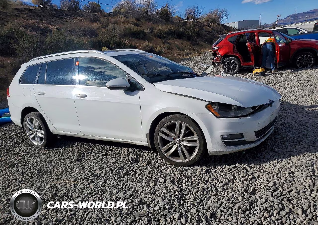 2015 Volkswagen Golf Sportwagen Tdi S VIN:3VWCA7AU7FM506822 - 4