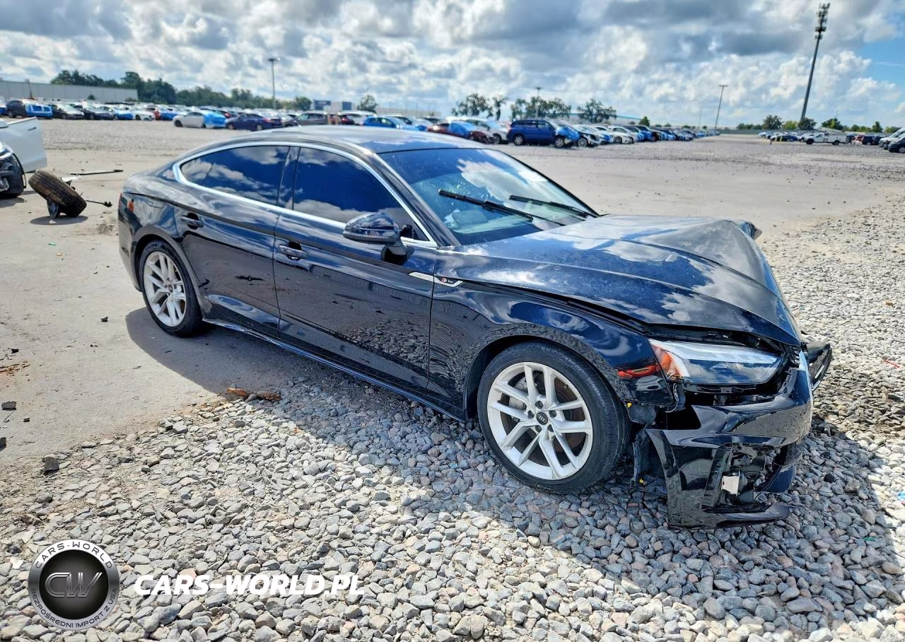 2024 Audi A5 Premium Plus 45 VIN:WAUFACF57RA013327 - 4