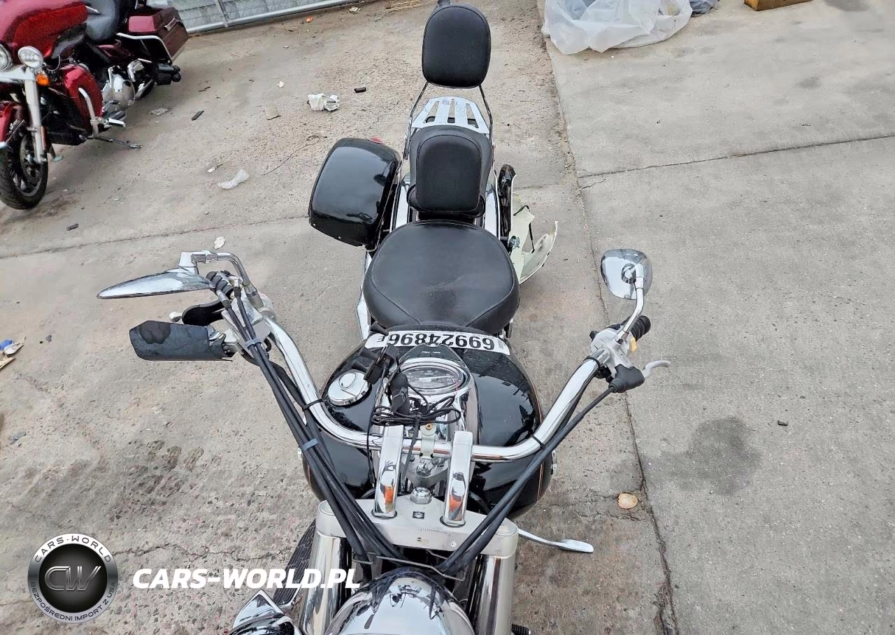 2004 Suzuki Vl800 VIN:JS1VS54A642103072 - 5