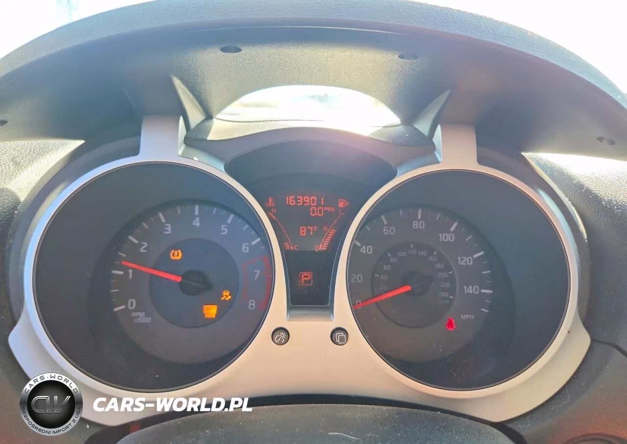 2013 Nissan Juke S VIN:JN8AF5MV1DT213909 - 9