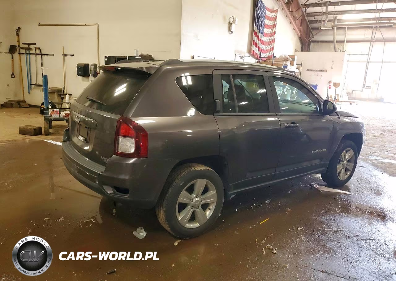 2016 Jeep Compass Sport VIN:1C4NJDBB1GD631075 - 3