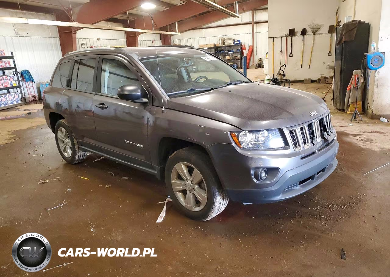 2016 Jeep Compass Sport VIN:1C4NJDBB1GD631075 - 4