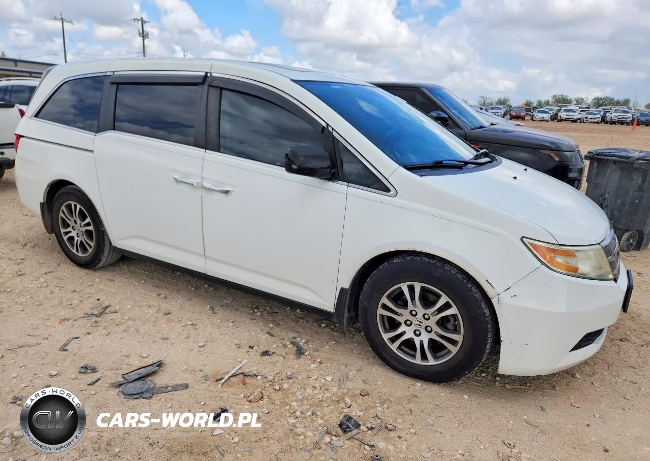 2013 Honda Odyssey Exl VIN:5FNRL5H61DB012850 - 4