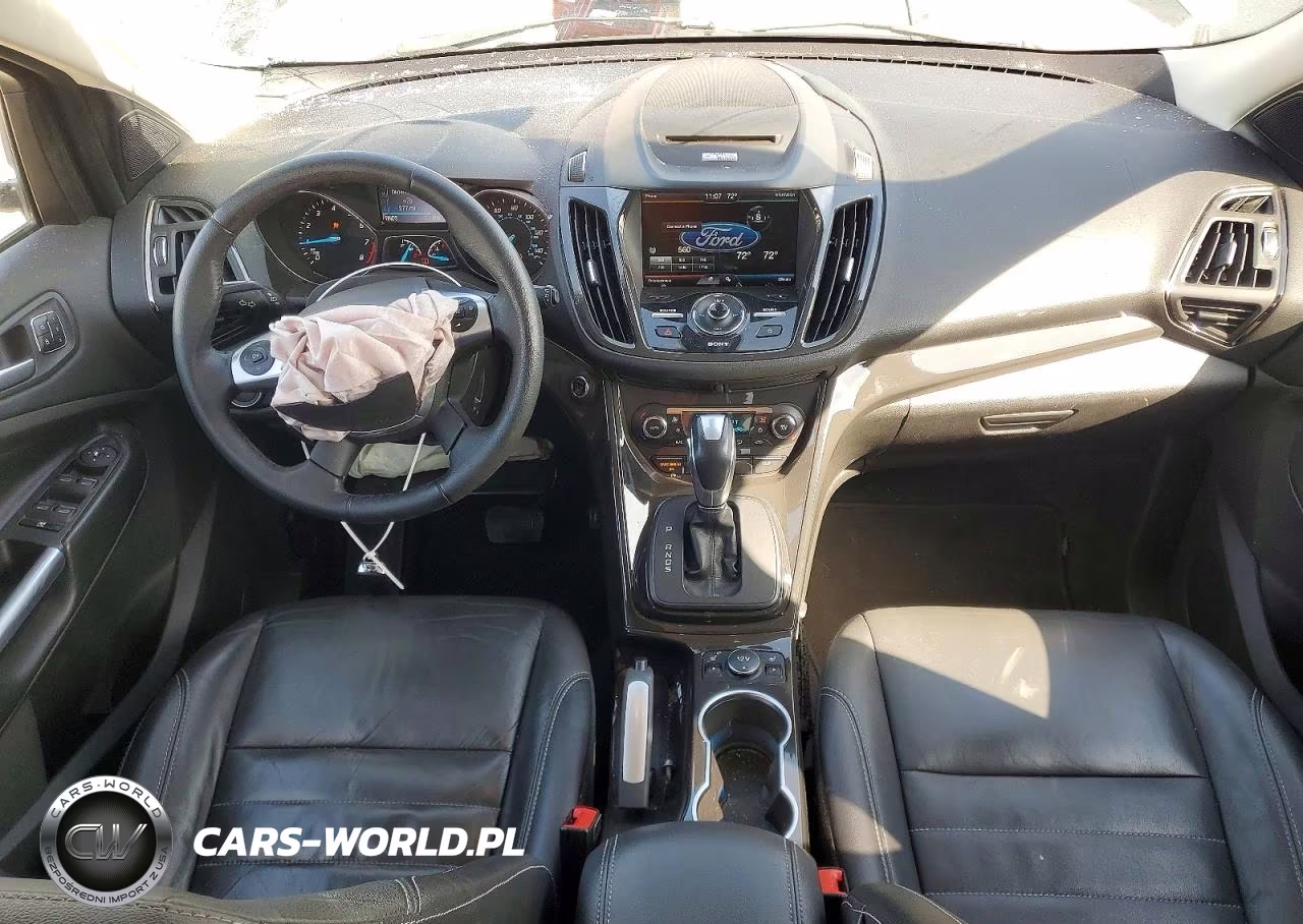 2015 Ford Escape Titanium VIN:1FMCU0JX7FUB49869 - 8