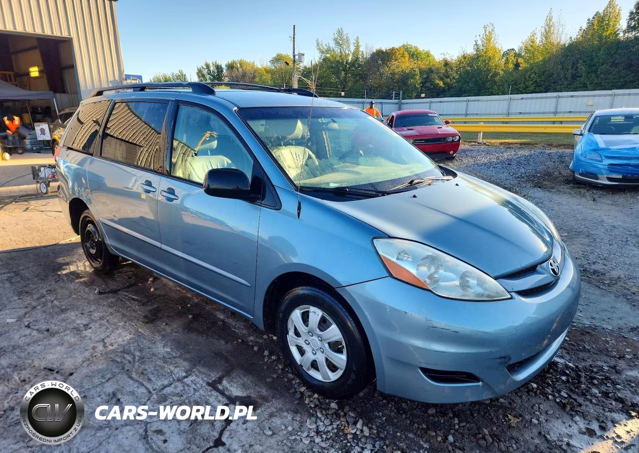 2008 Toyota Sienna Le 7-Passenger VIN:5TDZK23C58S186646 - 4