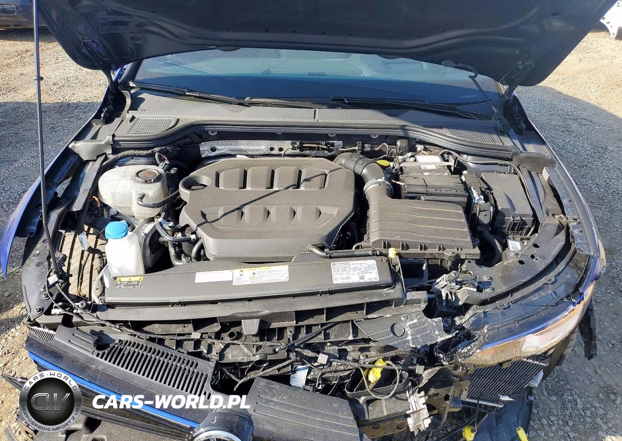 2026 Volkswagen Golf R VIN:WVWJF7CD4TW262292 - 11