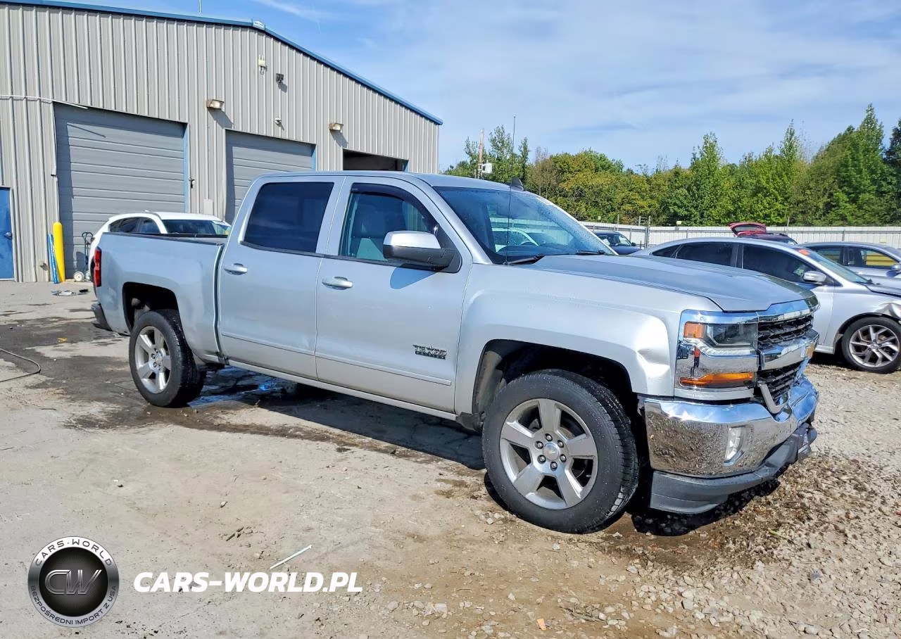 2018 Chevrolet Silverado C1500 Lt VIN:3GCPCREH7JG204283 - 4