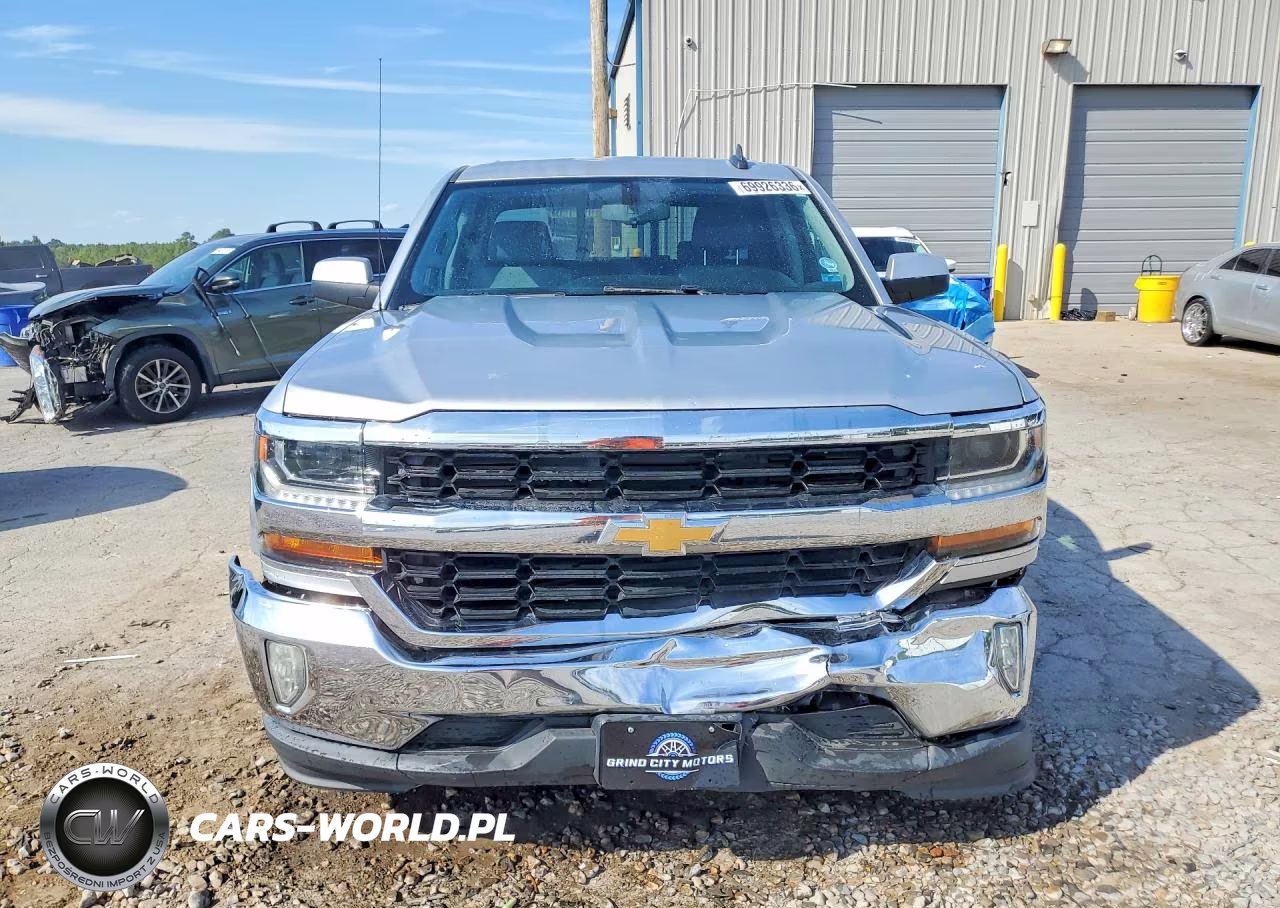 2018 Chevrolet Silverado C1500 Lt VIN:3GCPCREH7JG204283 - 5