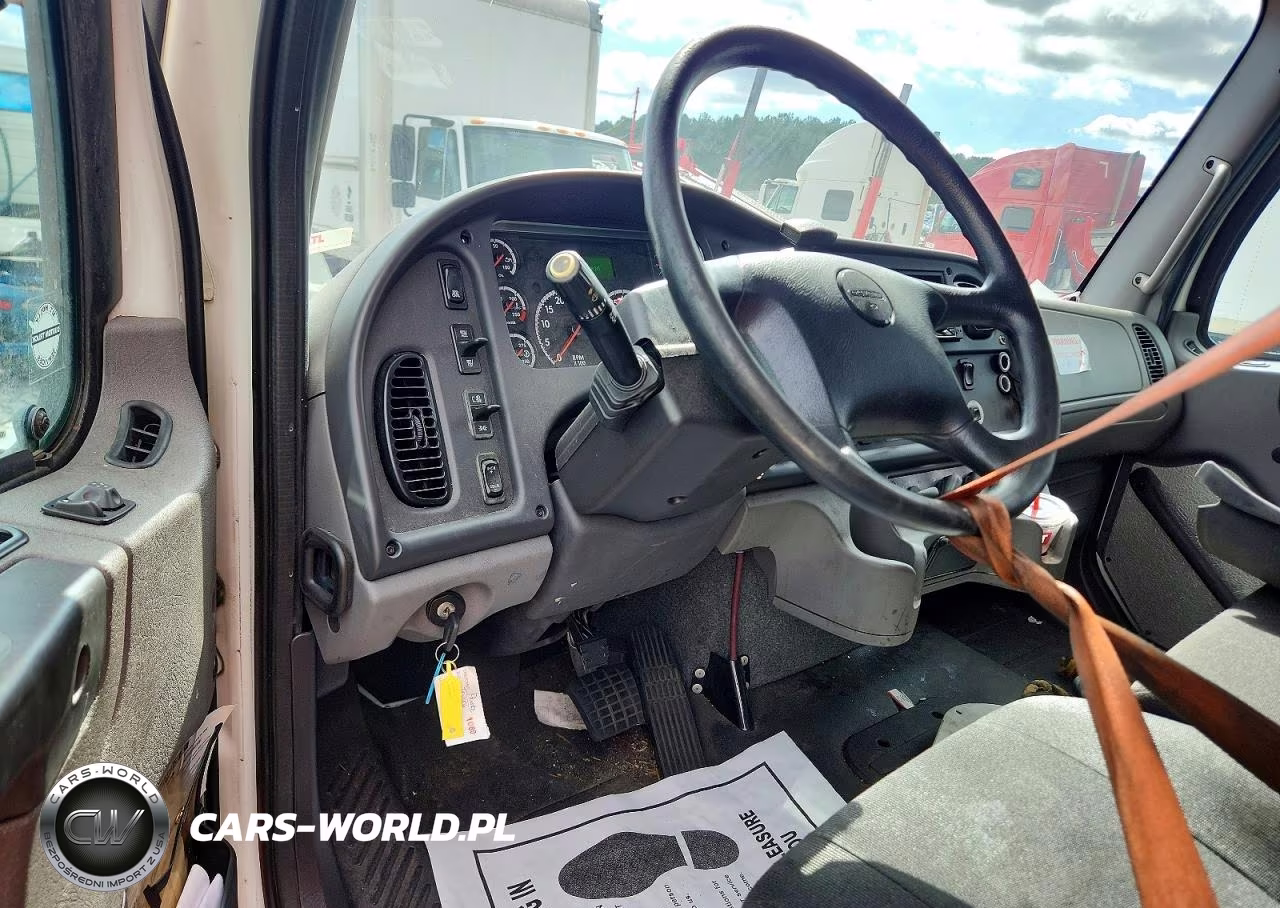2018 Freightliner Business Class M2 Box Truck VIN:1FVACWFB2JHJR4156 - 8