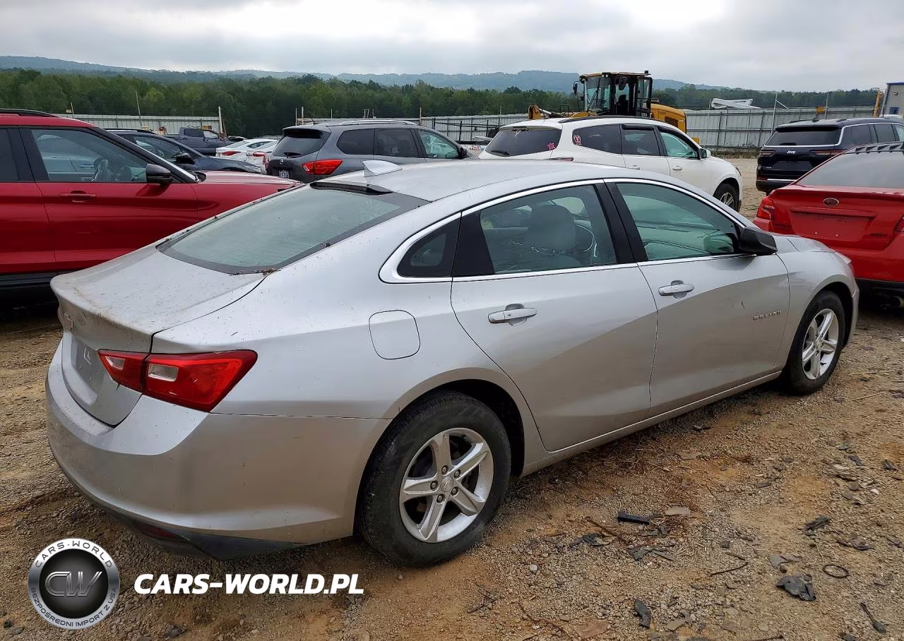 2018 Chevrolet Malibu Lt VIN:1G1ZD5ST2JF291558 - 3