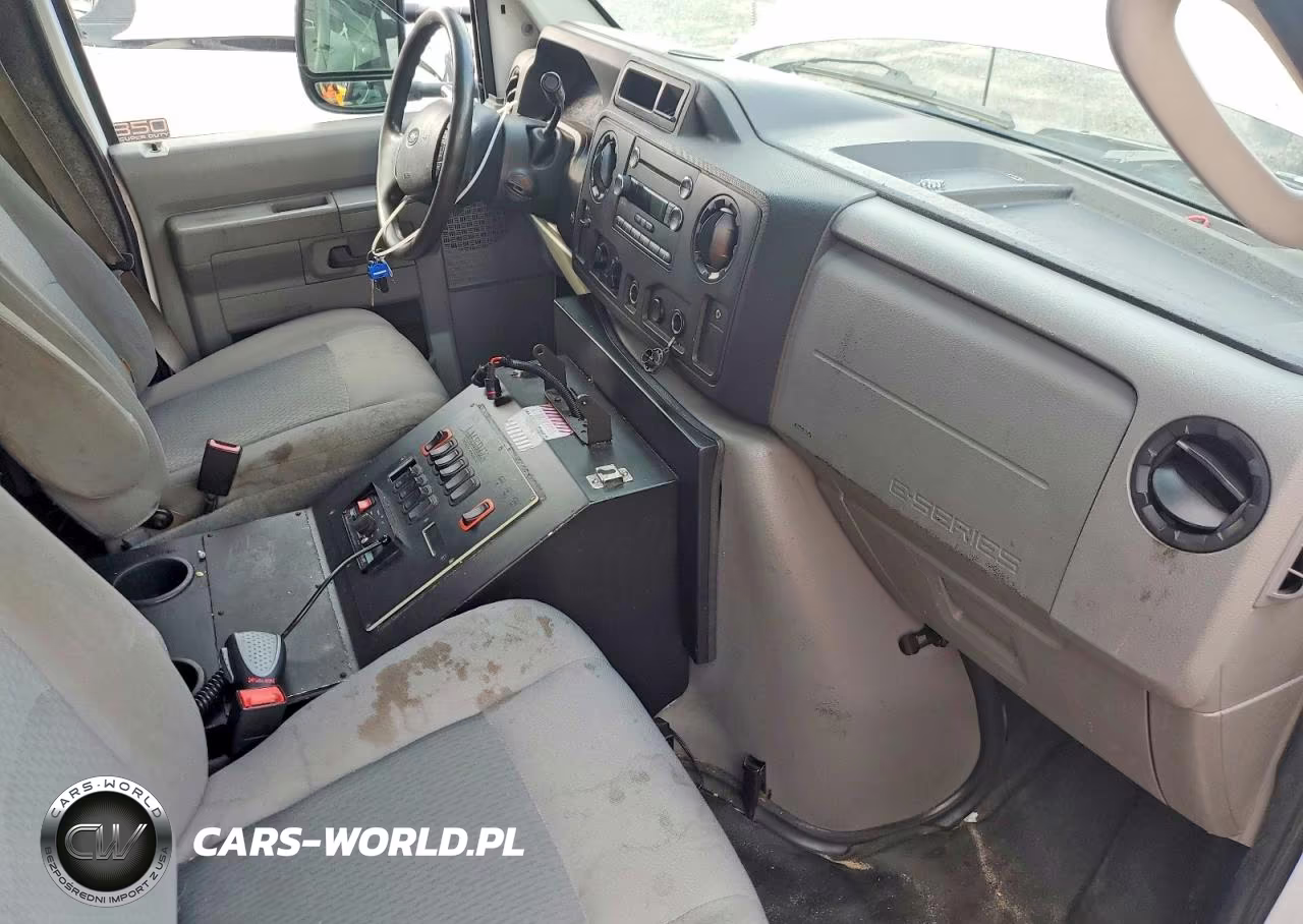 2019 Ford Econoline - Ambulance VIN:1FDWE3FS9KDC43139 - 8