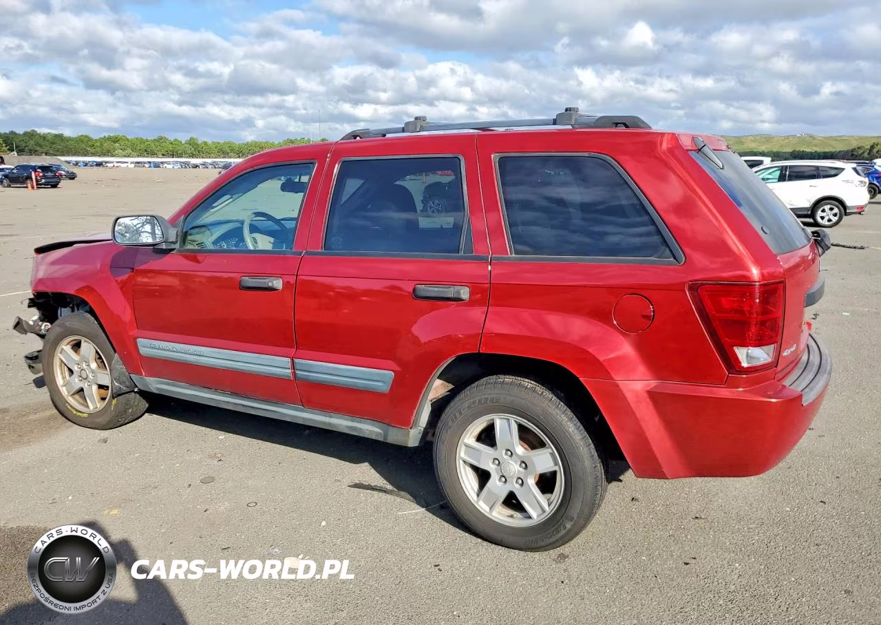 2005 Jeep Grand Cherokee Laredo VIN:1J4GR48K05C626942 - 2