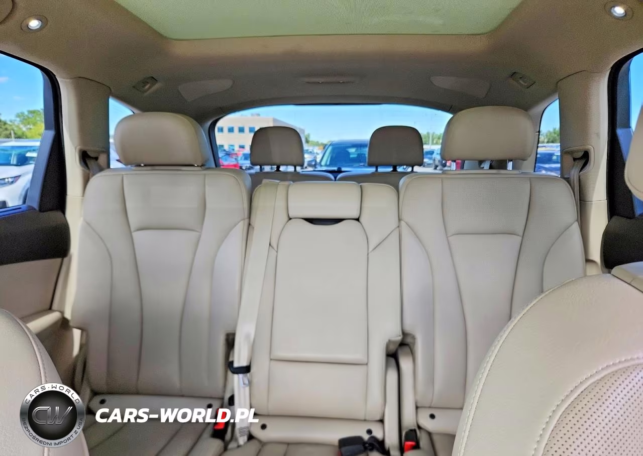 2018 Audi Q7 Premium Plus VIN:WA1LHAF79JD034975 - 10