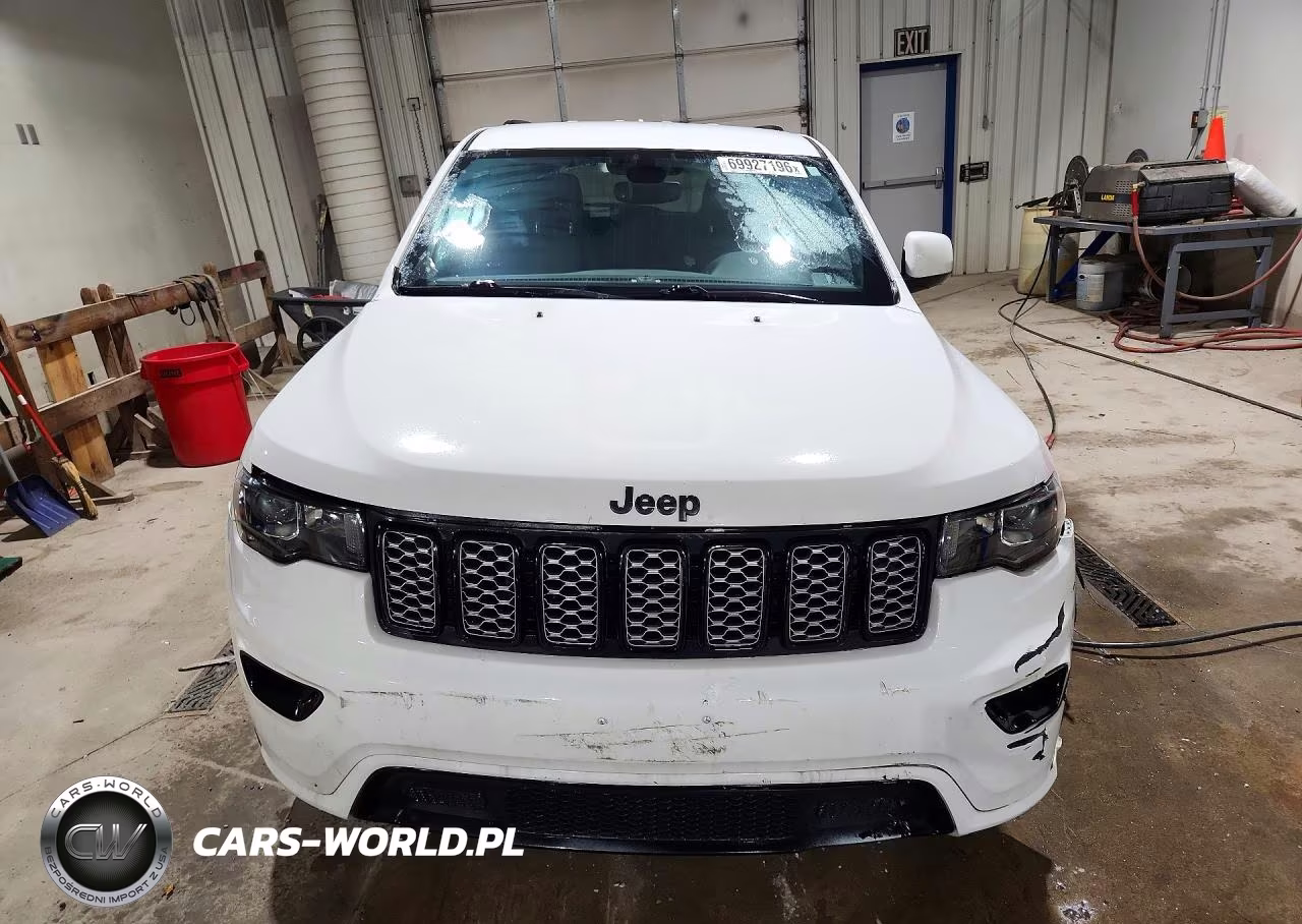 2022 Jeep Grand Cherokee Laredo E VIN:1C4RJFAG5NC151389 - 5