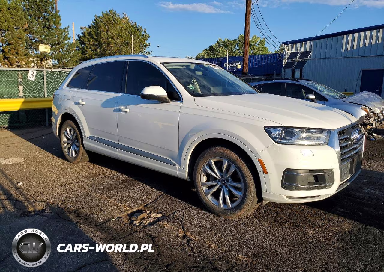 2018 Audi Q7 Premium Plus VIN:WA1LAAF73JD018677 - 4