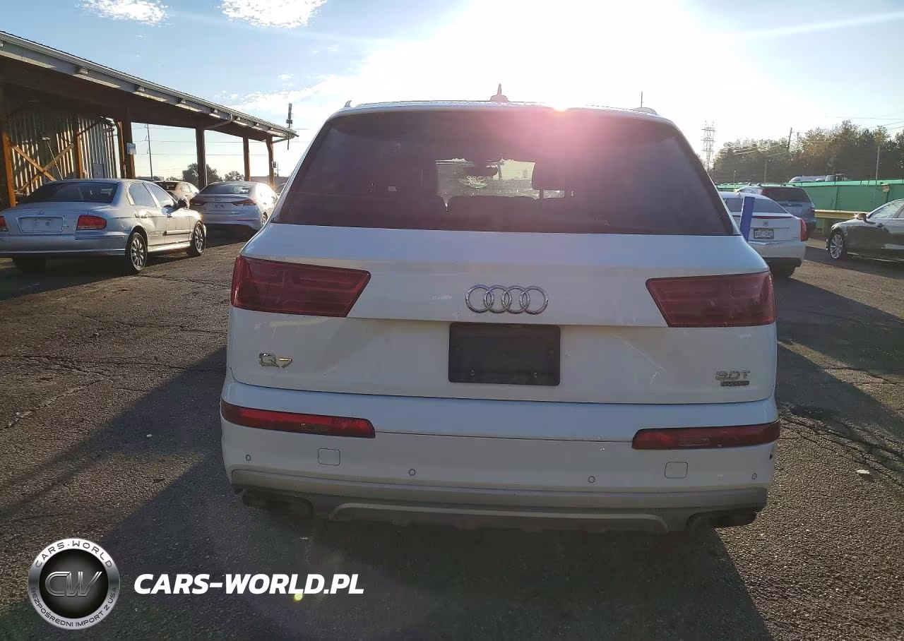 2018 Audi Q7 Premium Plus VIN:WA1LAAF73JD018677 - 6