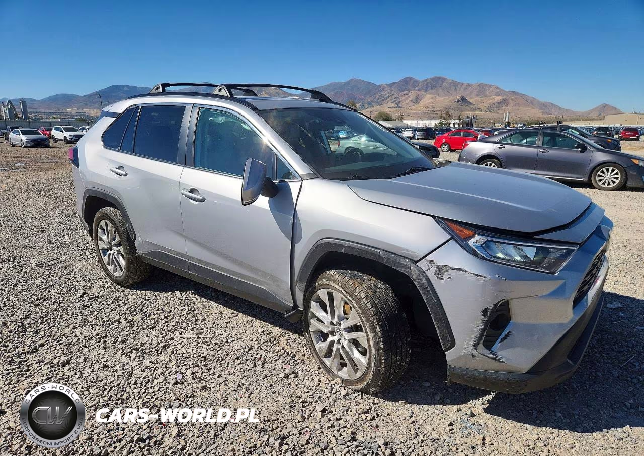 2019 Toyota Rav4 Xle Premium VIN:2T3A1RFV4KW048236 - 4