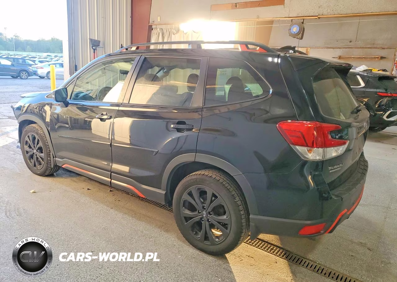 2023 Subaru Forester Sport VIN:JF2SKAJC2PH422379 - 2