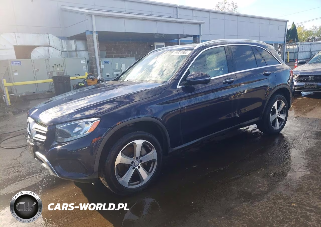 2017 Mercedes-Benz Glc 300 4Matic VIN:WDC0G4KB6HF122009 - 1