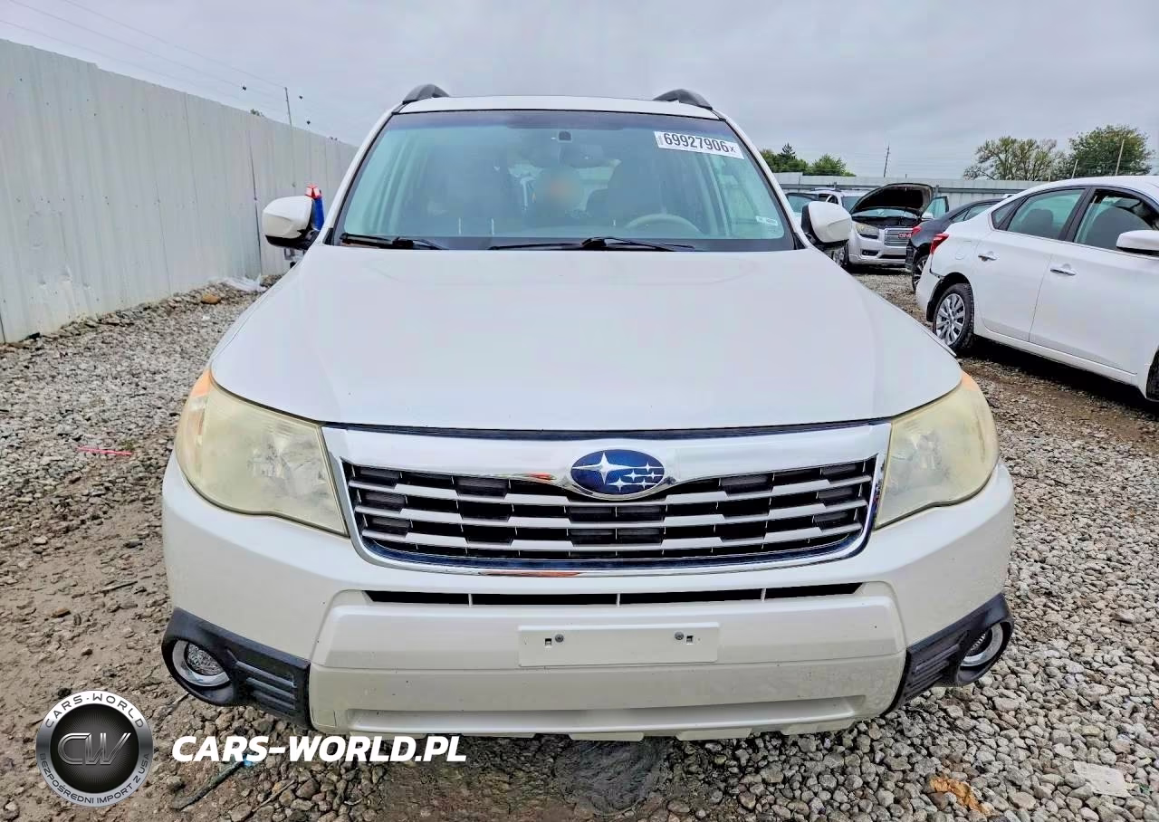 2009 Subaru Forester 2.5X Premium VIN:JF2SH63659H786107 - 5