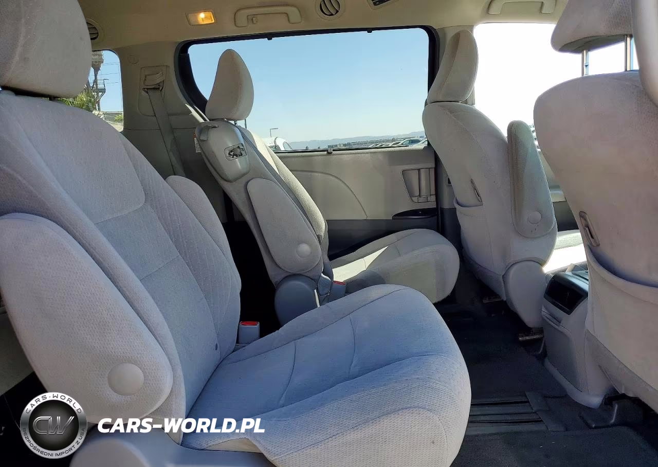 2016 Toyota Sienna Le VIN:5TDKK3DC7GS691026 - 11