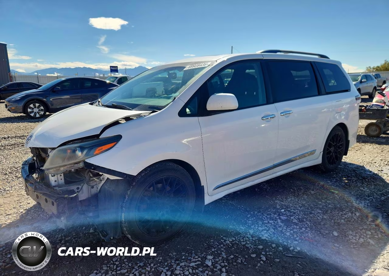2016 Toyota Sienna Se