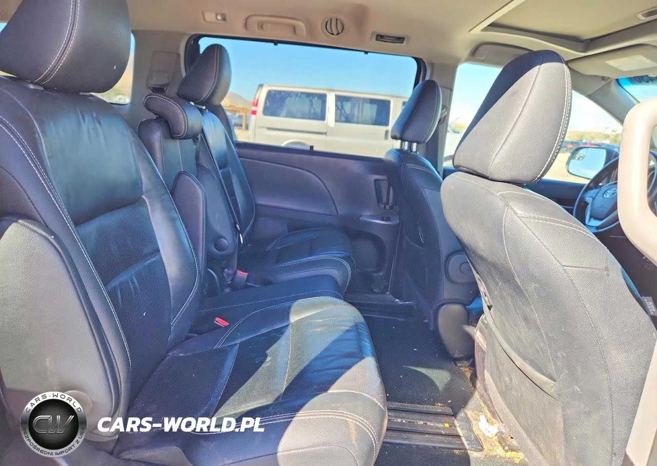 2016 Toyota Sienna Se VIN:5TDXK3DC5GS740018 - 11