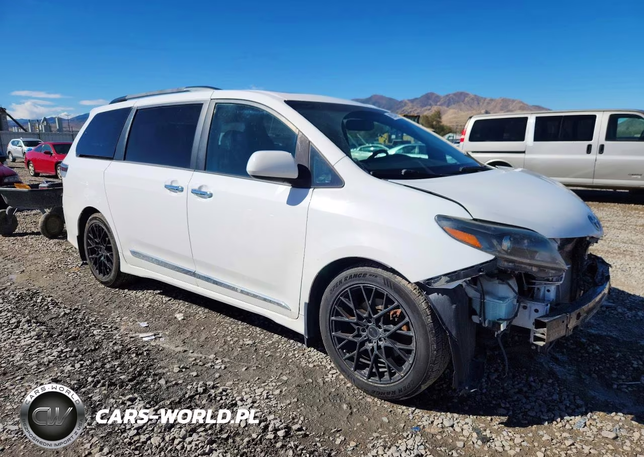 2016 Toyota Sienna Se VIN:5TDXK3DC5GS740018 - 4