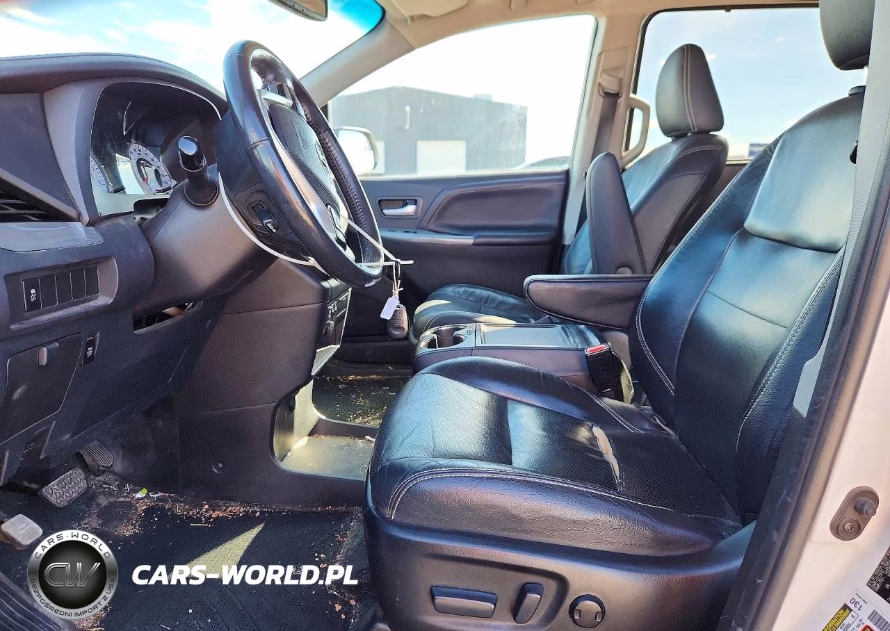 2016 Toyota Sienna Se VIN:5TDXK3DC5GS740018 - 7
