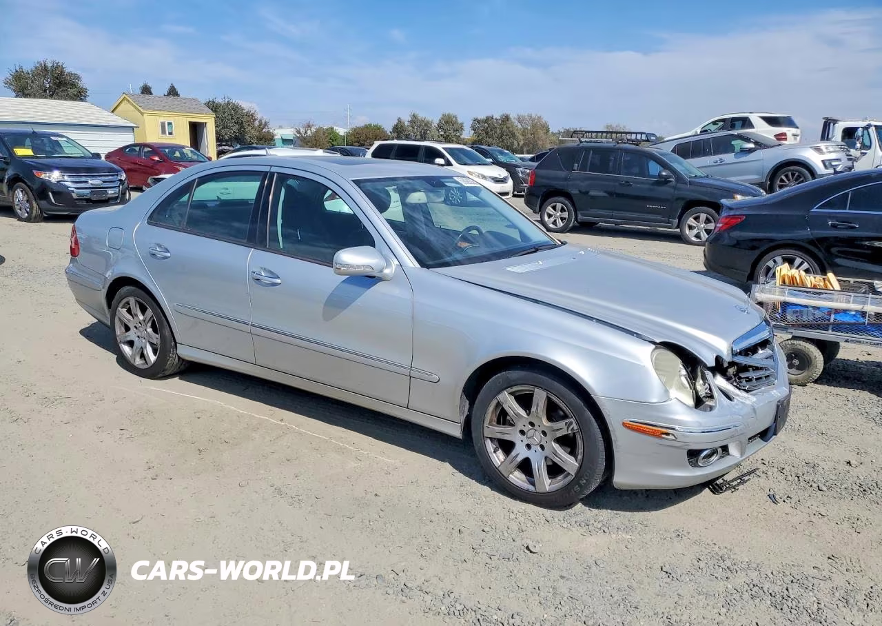 2007 Mercedes-Benz E 350 VIN:WDBUF56X97B000304 - 4