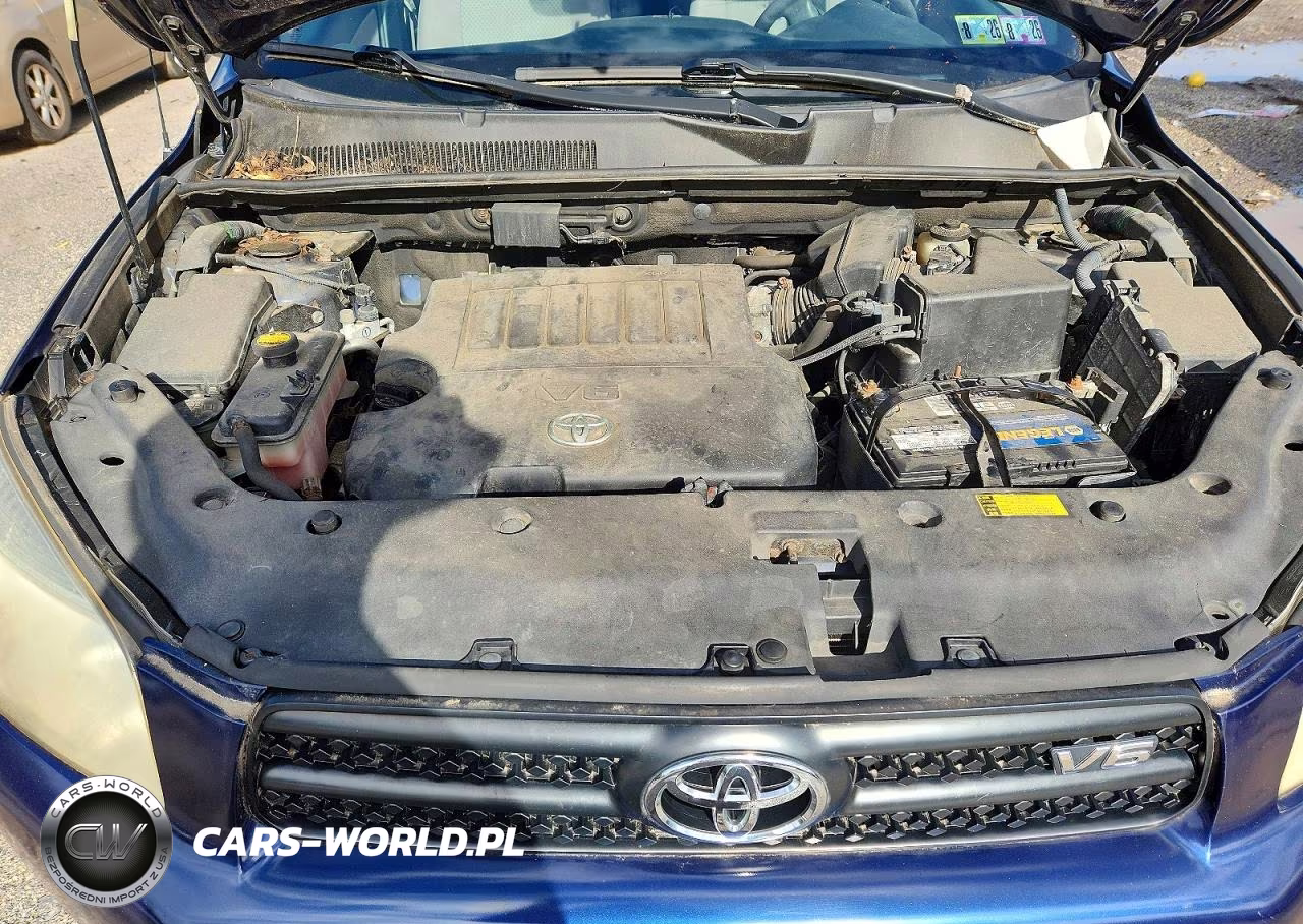 2007 Toyota Rav4 Base VIN:JTMBK35V575033372 - 11