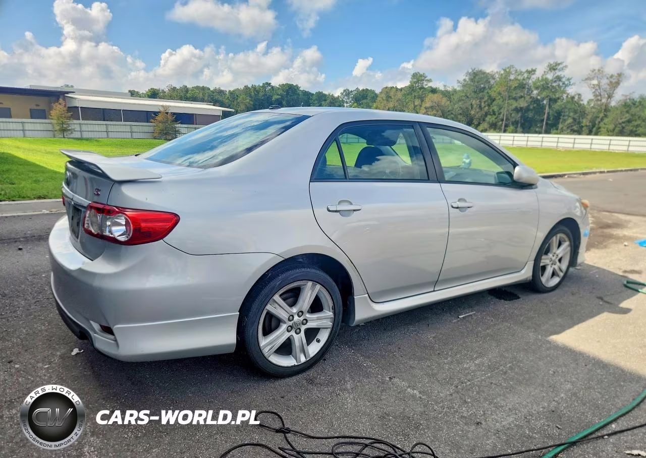 2013 Toyota Corolla S VIN:5YFBU4EE8DP217154 - 3